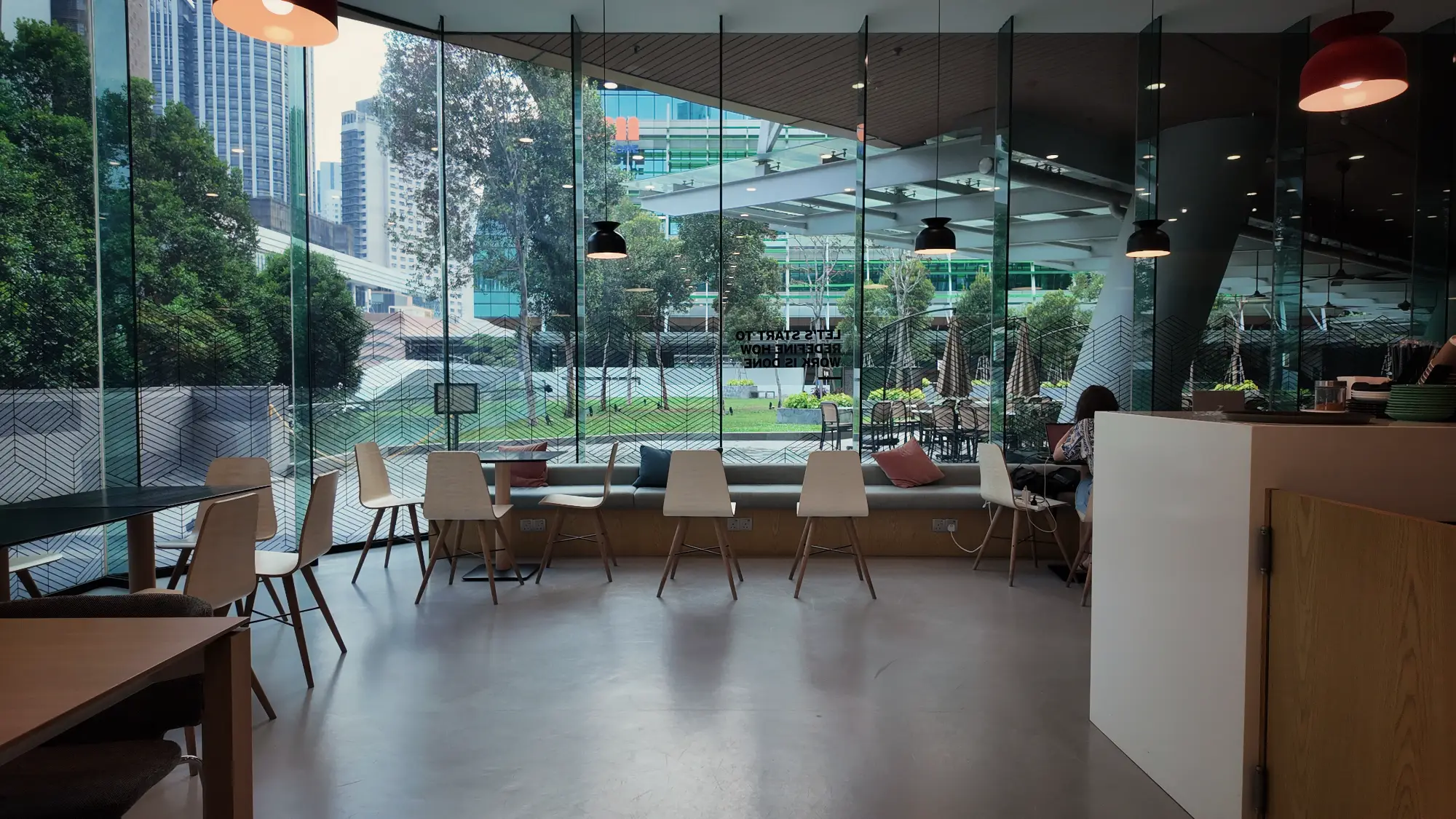 EST BREW (Spaces Platinum Sentral)