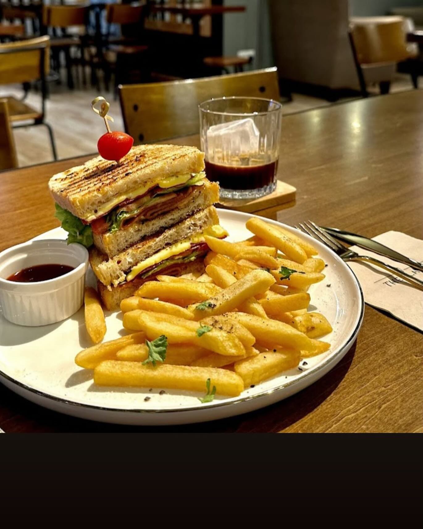 The blanc Cafe photo 2