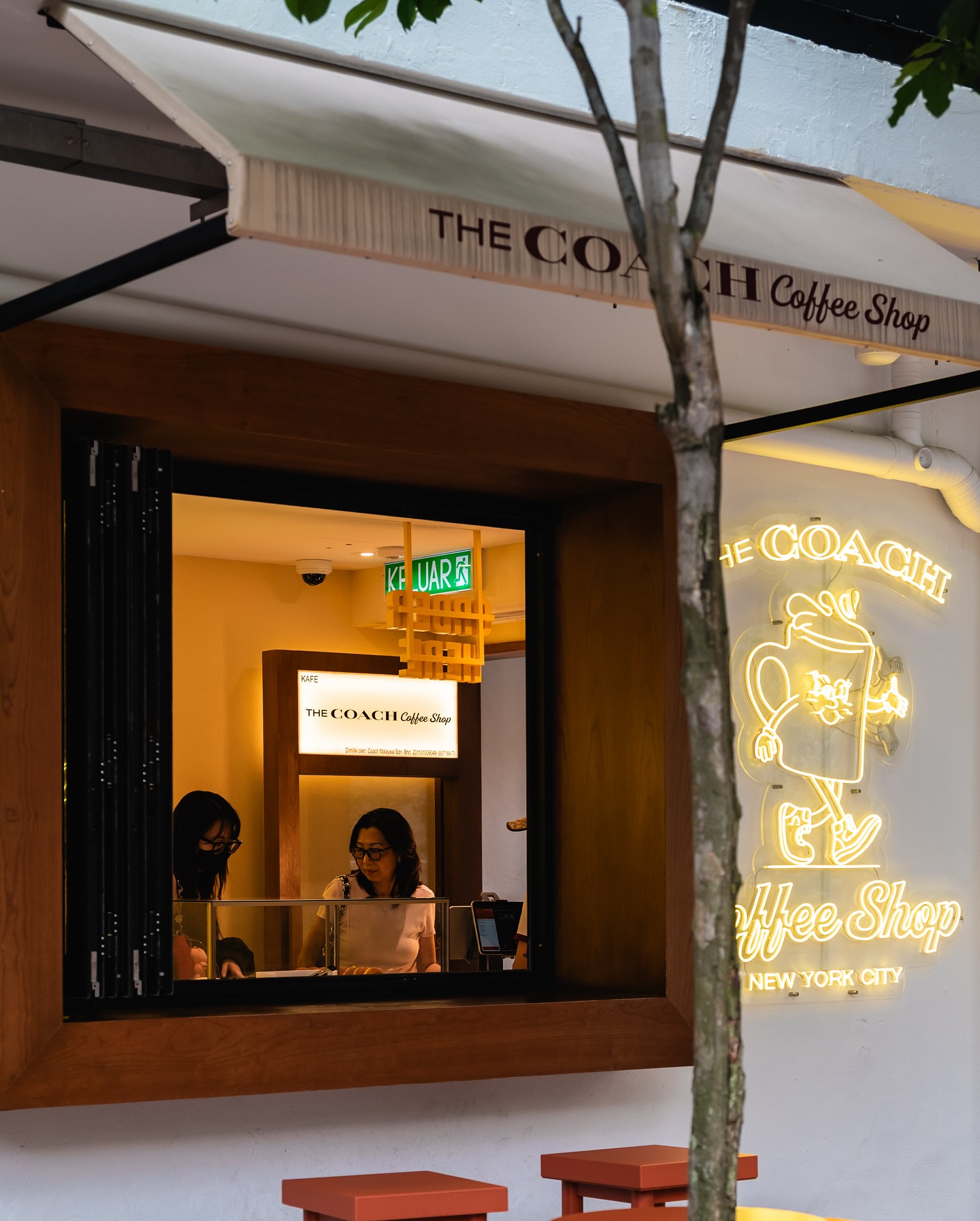 The Coach Coffee Shop APW photo 2