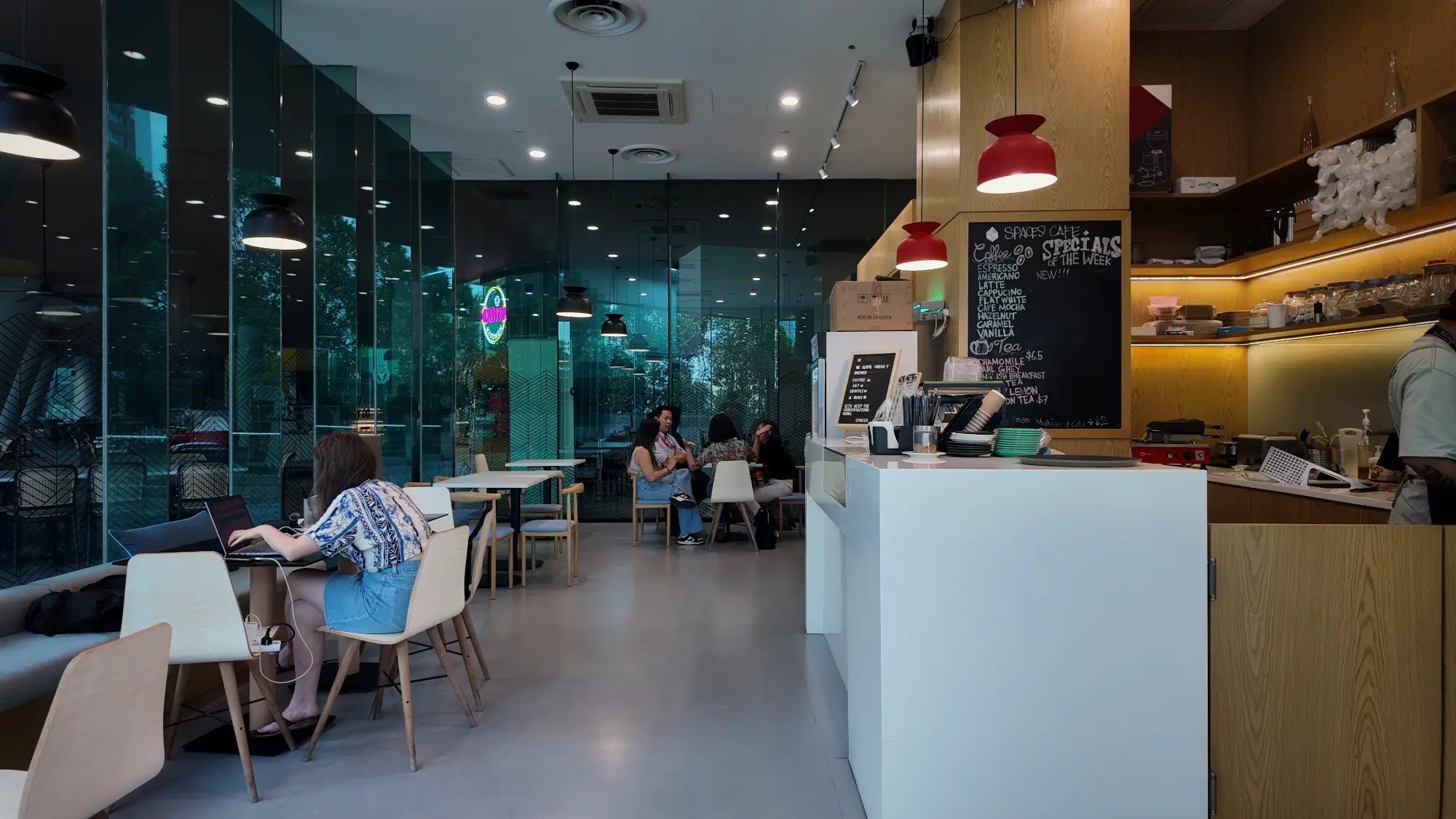 EST BREW (Spaces Platinum Sentral) photo 2