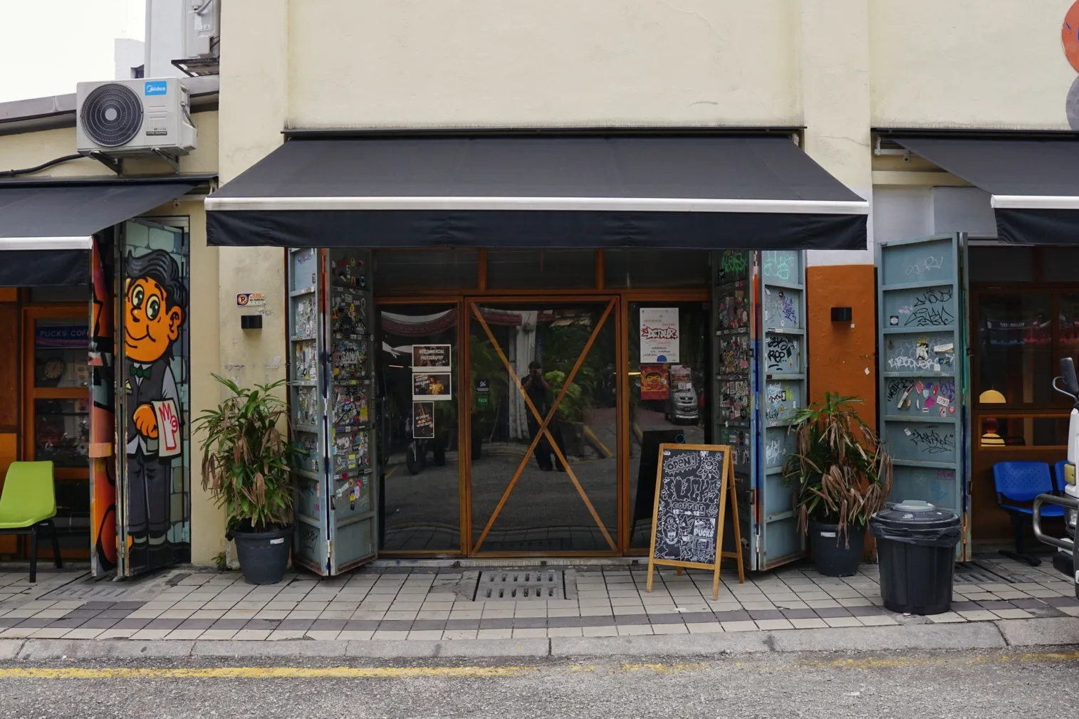 Cafe photo 4