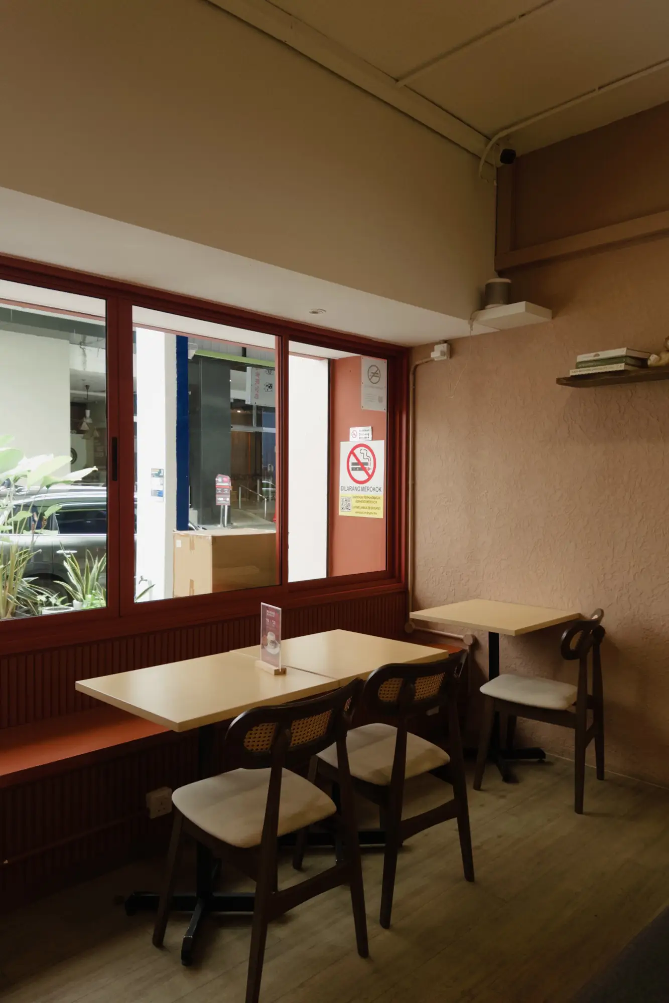 Provisions Cafe, PJ