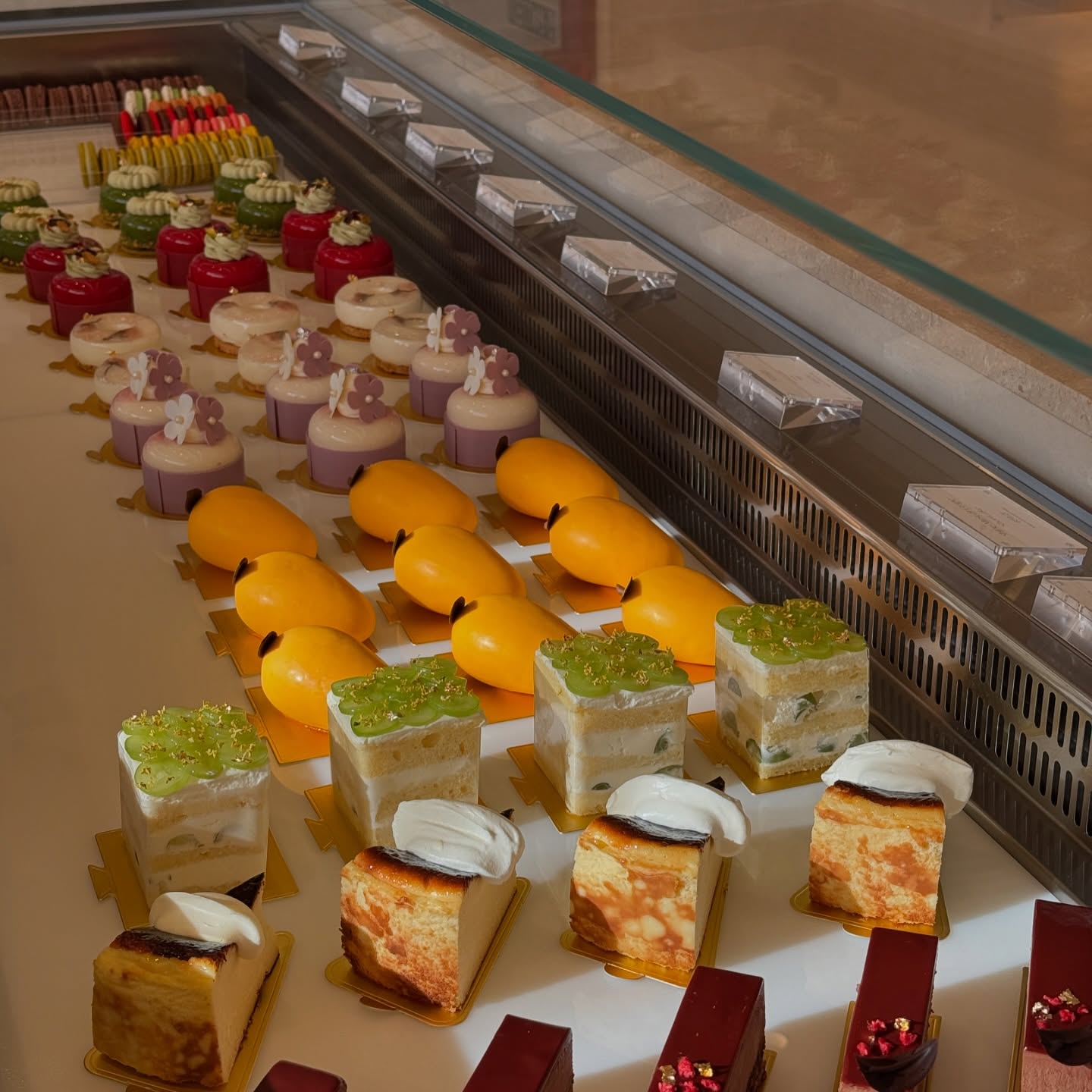 Etre Patisserie KL photo 2