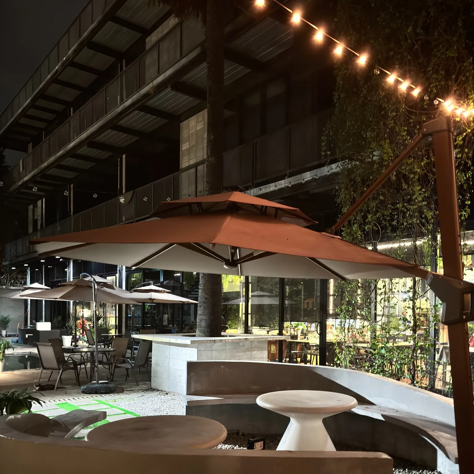 YTJT Cafe by Milko photo 2
